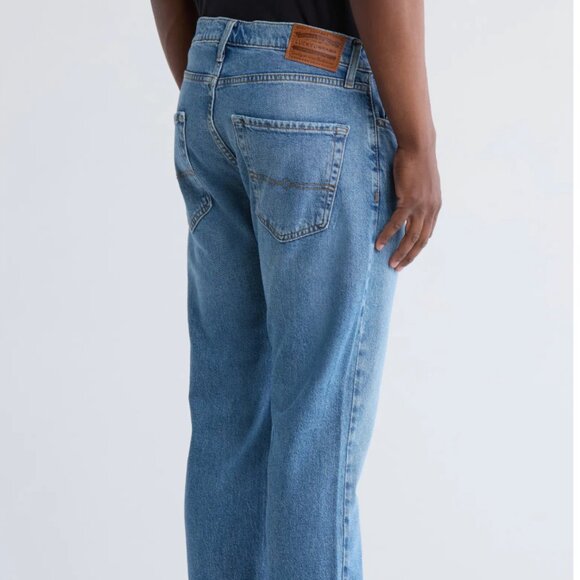 NWT Lucky Brand 410 Athletic Straight Leg Jeans MSRP $99 - Picture 2 of 4